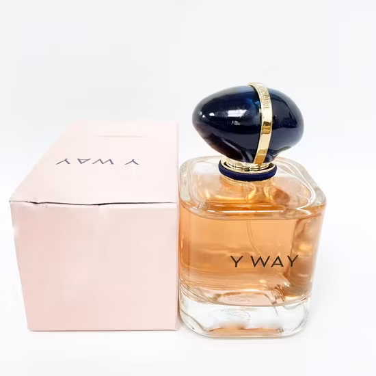 Fructone utilizado para mezclar fragancias florales y afrutadas para uso diario